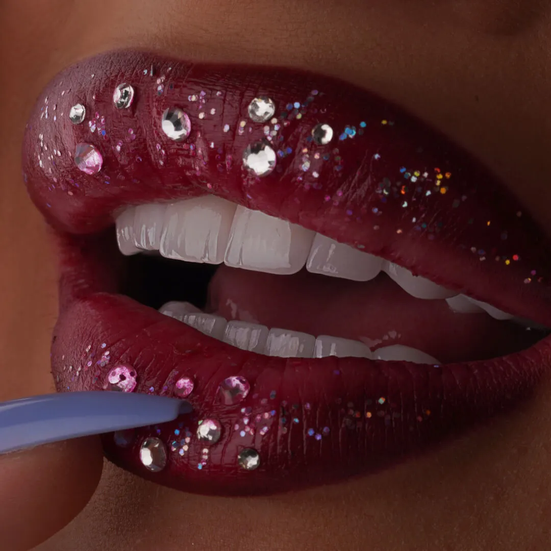 What Are Hollywood Smile