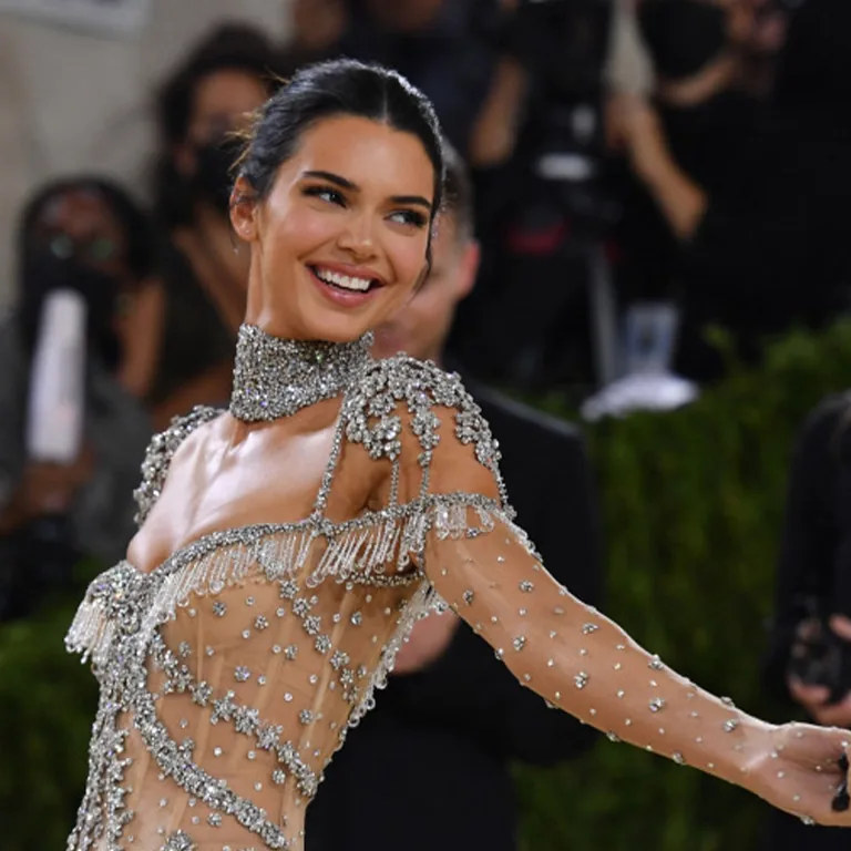 Kendall Jenner Most Dramatic Beauty Transformations Over the Years