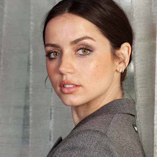 Ana de Armas Beauty Secrets