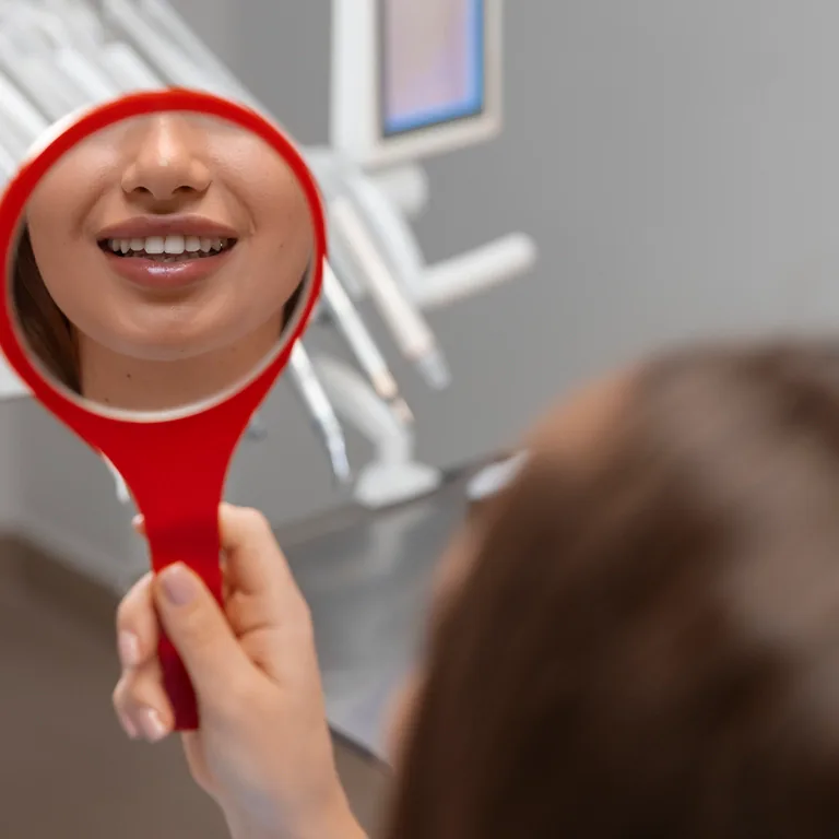 How to Prevent a Dental Crown From Falling Off