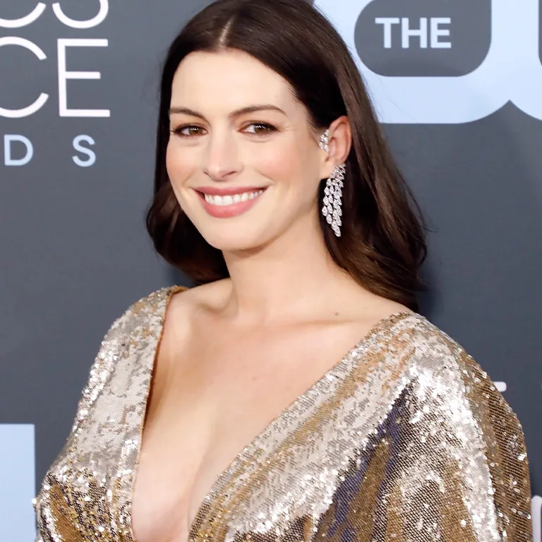 Anne Hathaway The Devil Wears Prada
