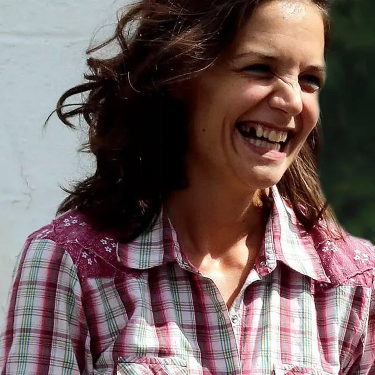 Katie Holmes Hollywood Smile