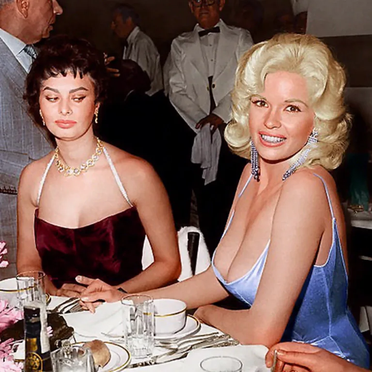 Sophia Loren Plastic Surgery History