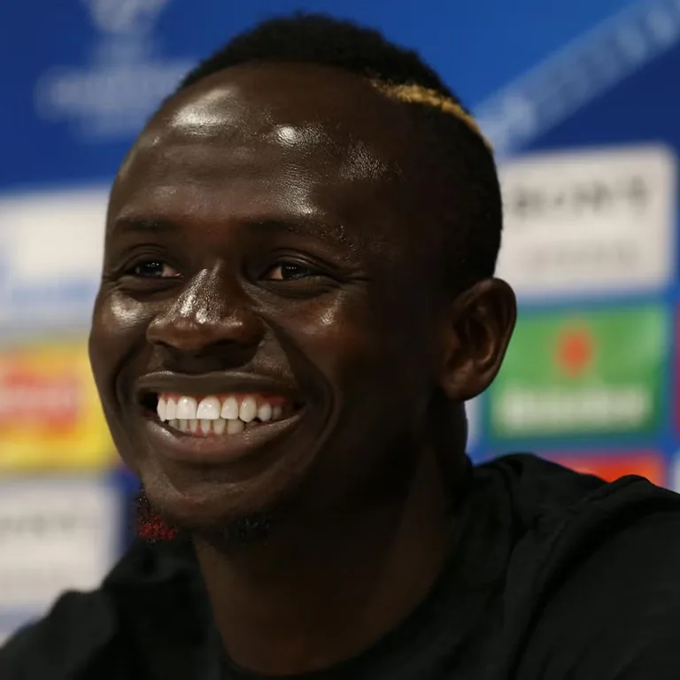 Nano-Fluorapatite Coating The 2026 Tech in Mane’s Smile