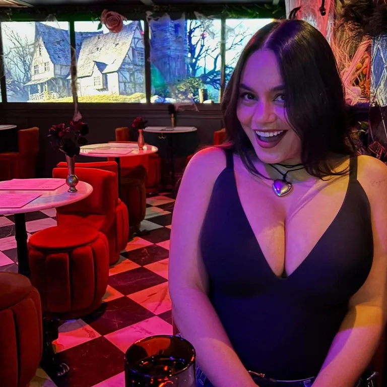 Vanessa Hudgens Breast Size