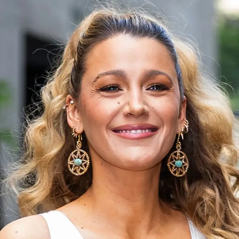 Blake Lively's Nose Tip and Bridge Changes A Detailed Look