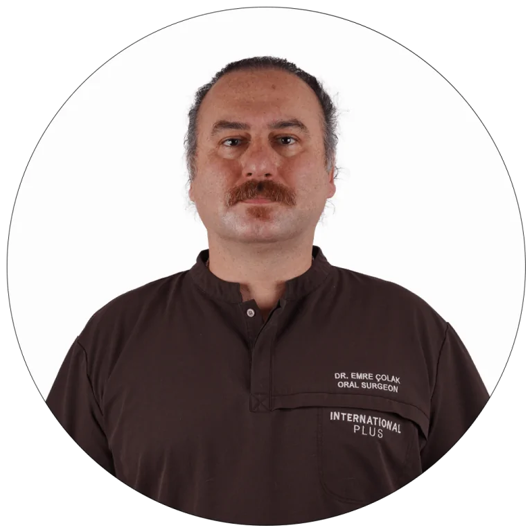 Dr. Emre Çolak